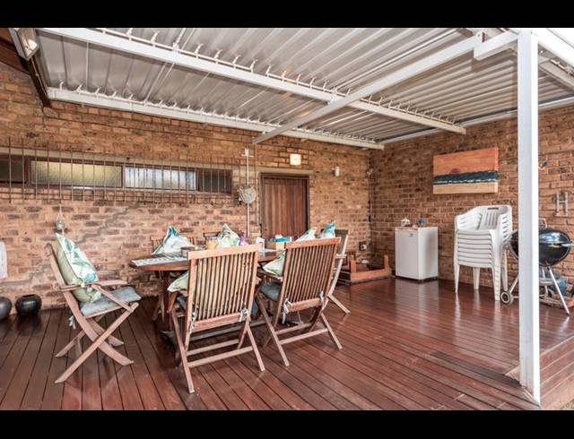 3 BEDROOM DUPLEX FOR SALE IN MORNINGHILL